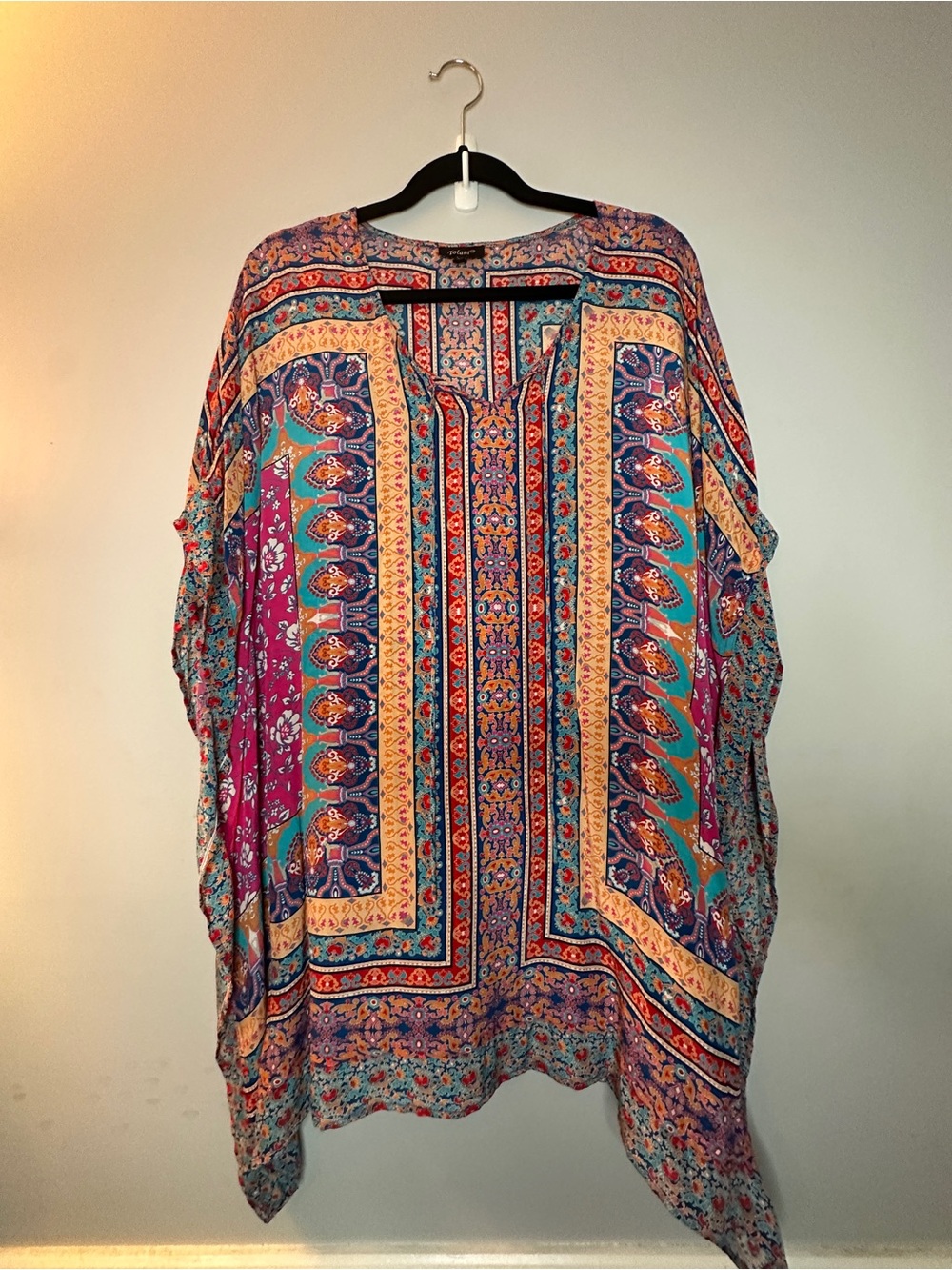 Tolani Pink, Blue, & Orange Multi Pattern Floral Silk Kimono Sleeve Tunic Medium